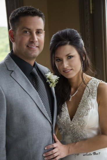 Derek_and_Vee_Wedding_Day_(2)_1.jpg Derek & Velinda 